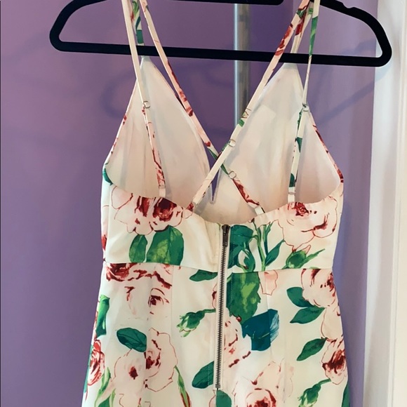 Cream floral romper - Picture 3 of 4